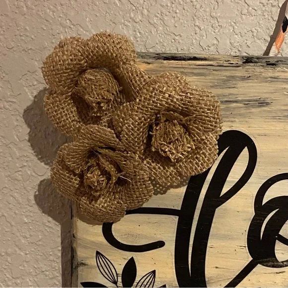 Love grows here rustic handmade sign - Picture 7 of 7